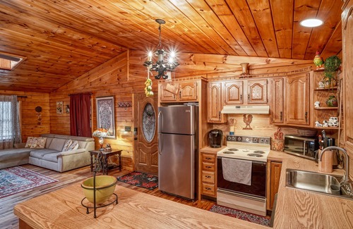 Rock Hill House | Wooden Paradise in Catskills!