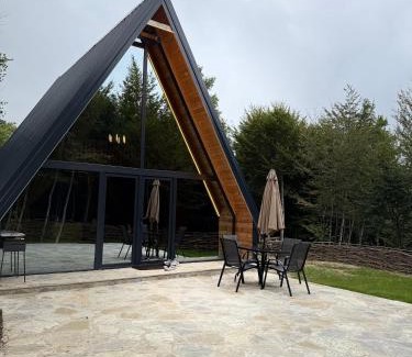Pleshinë House | Wooden Villa