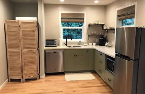 Maltby Apartment | Woodinville Wellington Creekside Studio