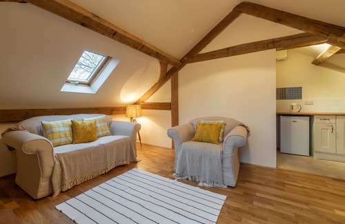 Woodbridge House | Woodland Retreat Lodge, Brundish