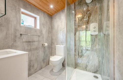 Milton Abbas House | Woodland Views Lodge