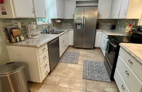 Hulbert Cottage | Woodlands - 3 bedroom, 2 full bath secluded beauty next to Sequoyah State Park