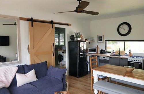 Wongawallan House | Woodmans Cottage 24, Gold Coast Hinterland