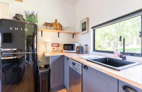 Wongawallan House | Woodmans Cottage 24, Gold Coast Hinterland