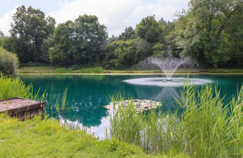 Swannington House | Woodpecker Lodge