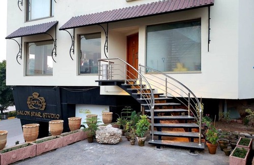 Islamabad House | Woodpecker Suites - Suite 14