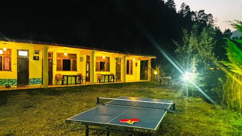 Gushaini House | WoodRose Ecostay - Couple's Favourite