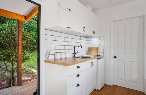Akaroa House | Woodside - Akaroa Holiday Cottage