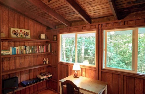 Layton Cabin | Woodside Cabin in Delaware Water Gap