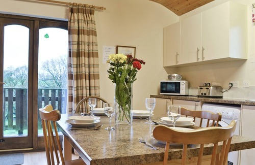 Penybont Cottage | Woodside Lodge - HW7520