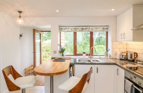 Axminster Cottage | WOODSTOCK RETREAT, pet friendly, with a garden in Chardstock, Devon