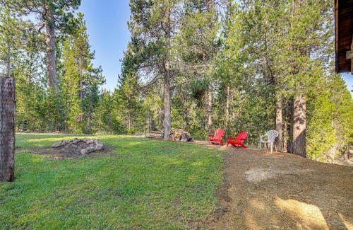 Crescent House | Woodsy Cabin Retreat about 4 Mi to Crescent Lake!