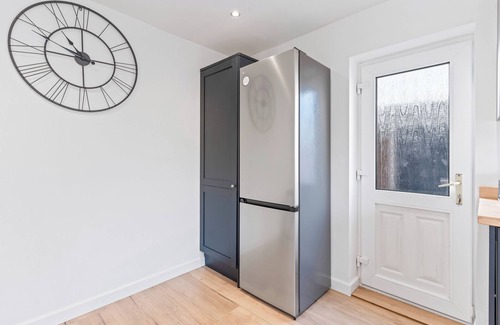Wylam House | Woodvale Gardens, Wylam Village, Sleeps 6