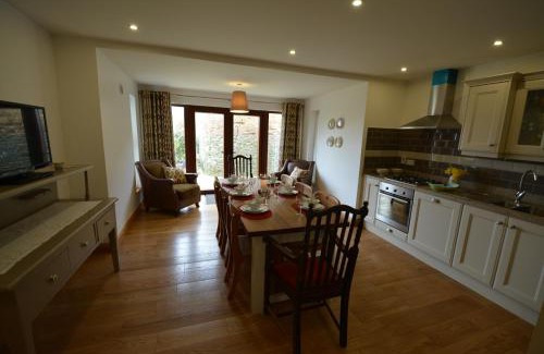 Kilmore House | Woodvilla Lodge