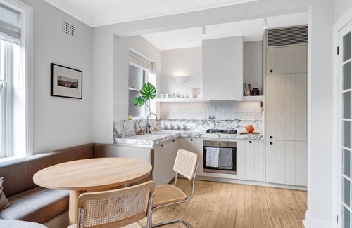 Woollahra Apartment | Woollahra Gem I90 Hosted by L'Abode