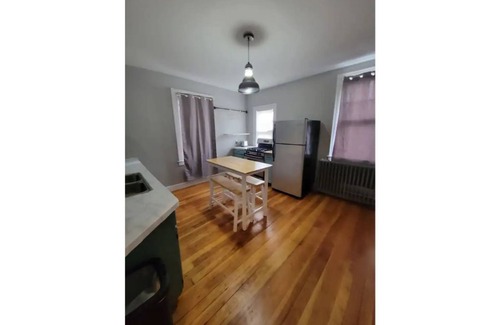 Mill River Apartment | Wooster Square Lovely 2br Apt