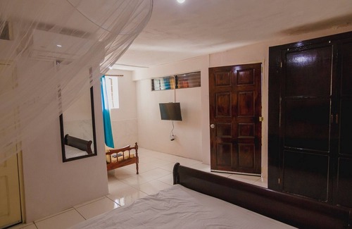 Kingstown Apartment | Workation-ready Apartment near Downtown Kingstown