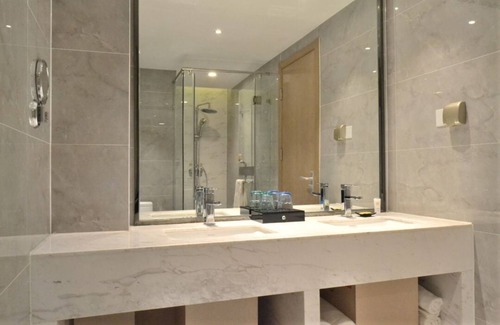 Lixia District Hotel | World Hotel Hexie Plaza branch