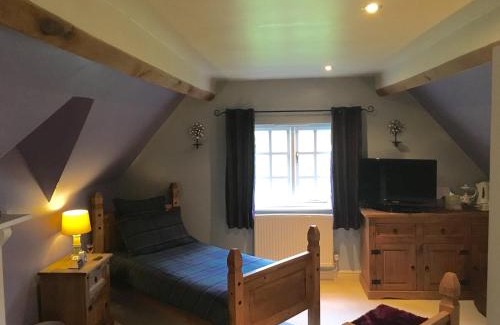 Upper Arley House | Worralls Grove Guest Farm House