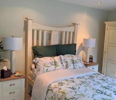 Upper Arley House | Worralls Grove Guest Farm House