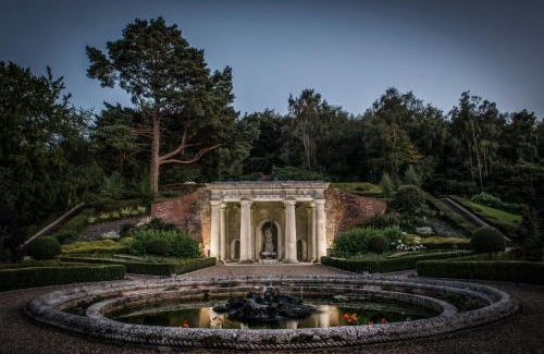 Westcott Hotel | Wotton House