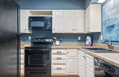 Bella Vista House | WOW! Fully Updated Townhome Close To Trails, BV Country Club/Golf Course & More