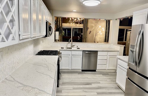 Ocean View Hills House | Wow! Private Pool and Spa Home w/Ocean/City Views, A/C, Fire Pit, Putting Green!