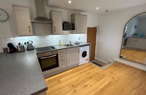 Wellington Apartment | Wrekin - Intimate Serviced Apartment
