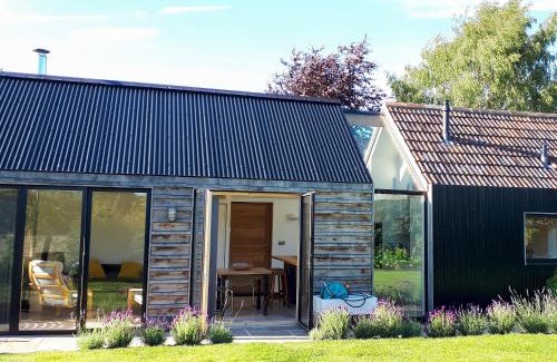 Chippenham House | Wrens Nest