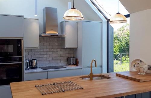 Chippenham House | Wrens Nest