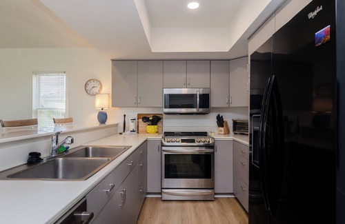 Shell Island House | Wright At Home: Spacious Pet Friendly Family Home