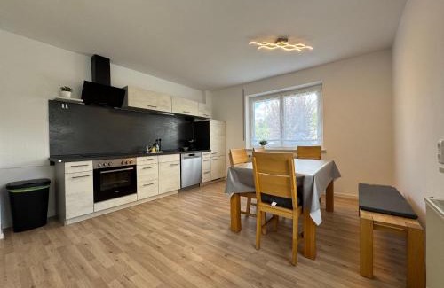 Biberbach Apartment | WundP Living Wohnung mit Terrasse Parkplatz