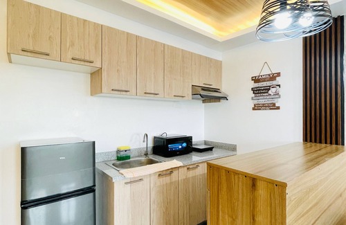 Jaro Condo | WV Towers