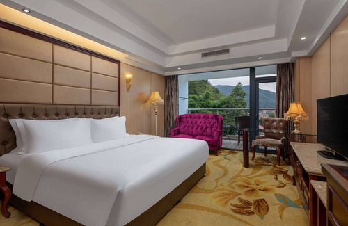Chengdu Hotel | Wyndham Garden Chengdu Huashuiwan