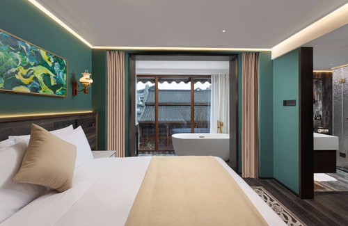 Qionglai Hotel | Wyndham Garden Qionglai Downtown