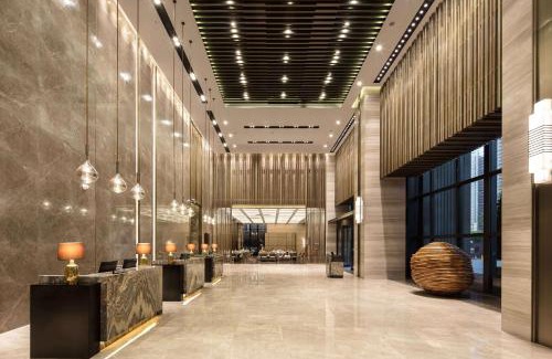 Wuchuan Hotel | Wyndham Grand Maoming