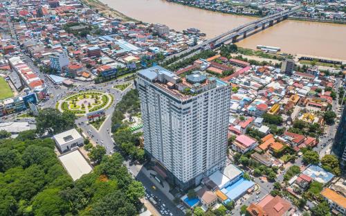 Daun Penh Hotel | Wyndham Grand Phnom Penh Capital