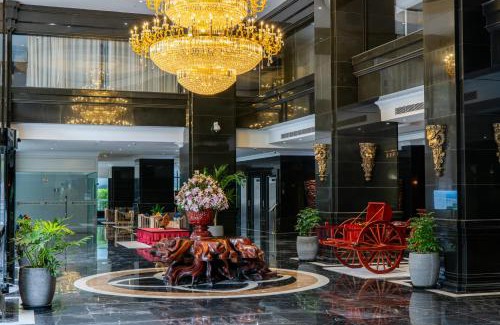 Daun Penh Hotel | Wyndham Grand Phnom Penh Capital