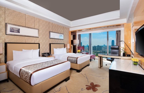 Xishan Hotel | Wyndham Grand Plaza Royale Colorful Yunnan Kunming