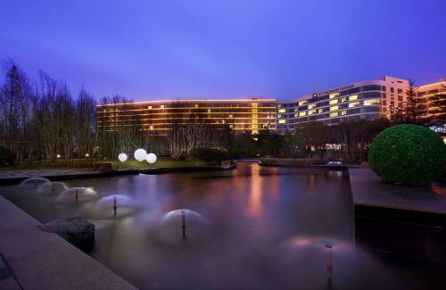 Silver Sands Beach Hotel | Wyndham Grand Qingdao