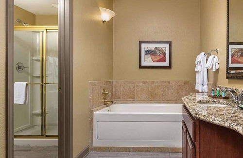 Pennington Bend Resort | Wyndham Nashville 2 Bedroom Deluxe-close to Gaylord Opryland