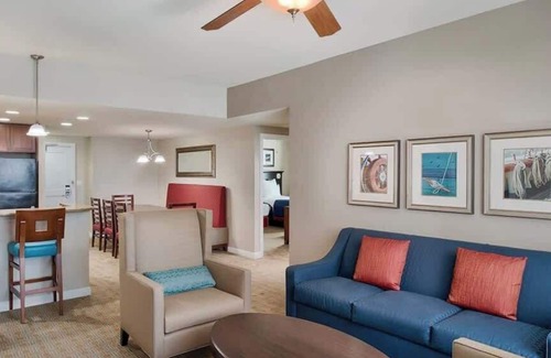 National Harbor Condo | Wyndham National Harbor | 1BR/1BA King Bed Suite