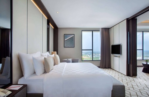 Palembang Hotel | Wyndham Opi Hotel Palembang