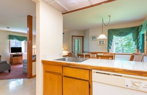 Shawnee On Delaware Condo | Wyndham Resorts at Shawnee Village - 2 Bedroom Villa