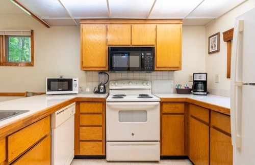 Shawnee On Delaware Condo | Wyndham Resorts at Shawnee Village - 2 Bedroom Villa