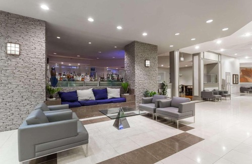 Southbury Hotel | Wyndham Southbury
