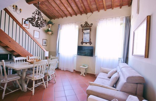 Sant' Ambrogio Apartment | X-Large and luxury apartment in the old town! - All comfort -