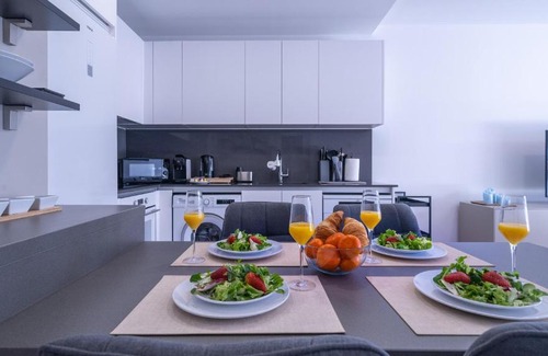 Palma-Palmilla Apartment | XPCE URBAN 15 MALAGA SKYLINE - Parking Free