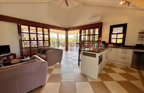 Sint Michiel Villa | XXL Blue Bay Beach Villa