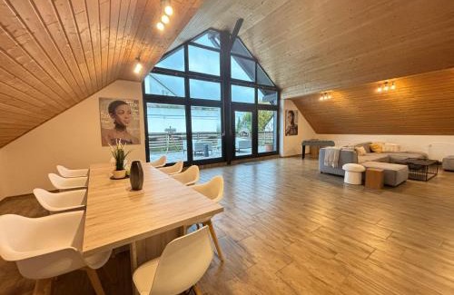 Region Hannover District Apartment | XXL Penthouse - 240qm - 6 rooms - priv Parking- MalliBase Apartments
